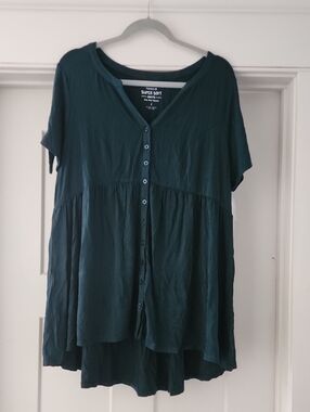 Torrid Teal Super Soft Knit Button-Front Short-Sleeve Babydoll Top. Size 2